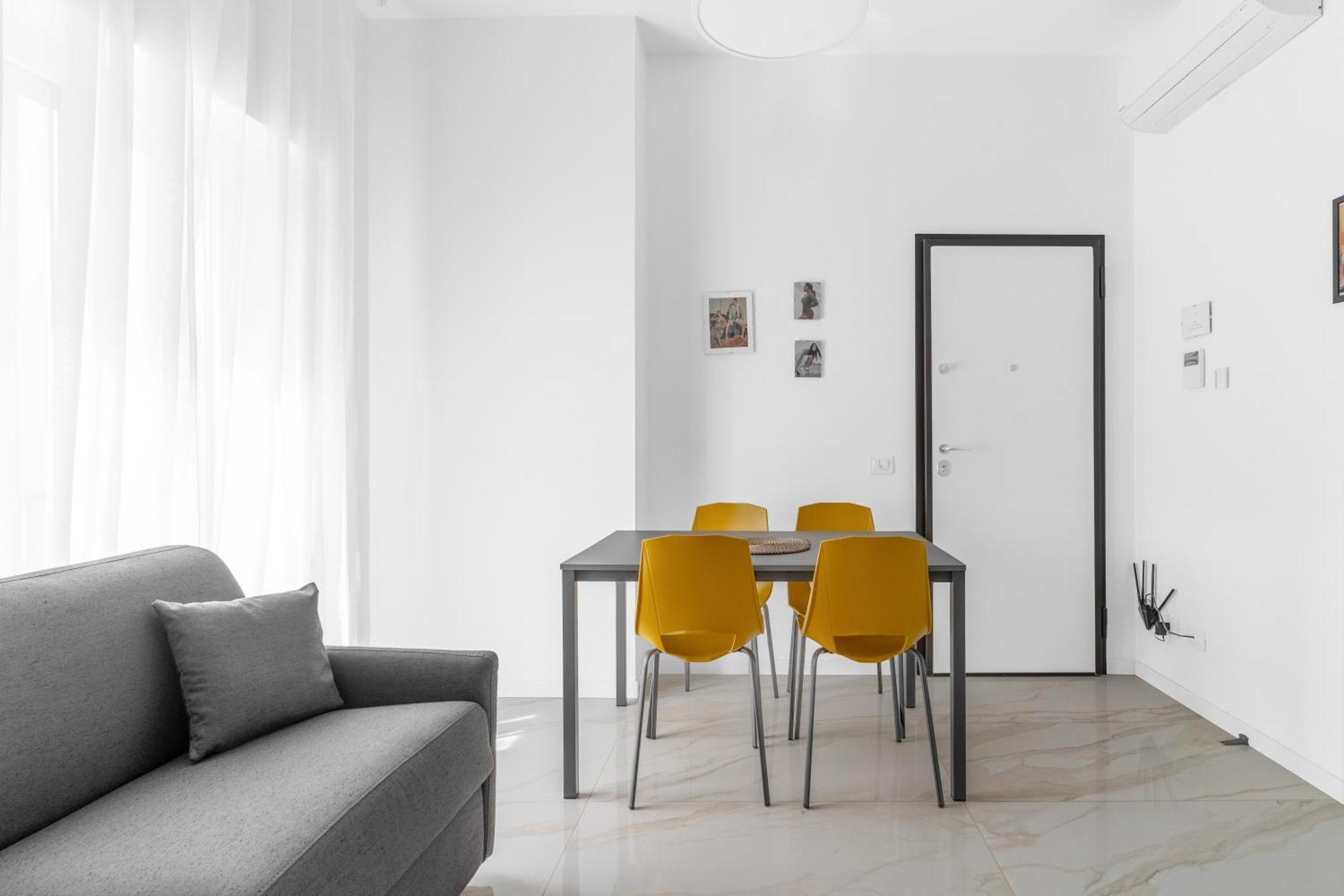Mi Casa - Appartamento In Ponte Nuovo Milan Exterior photo